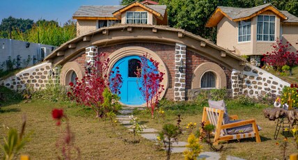 Whispering Roots Room Type - Hobbit House