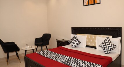 Ginger Garlic Chandigarh Room Type - Bedroom 104
