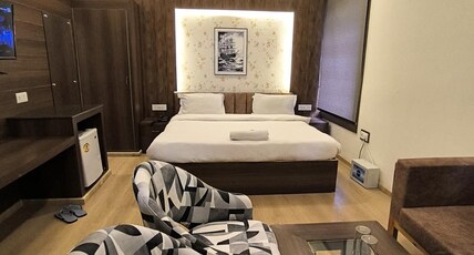 HOTEL SIDDHARTH PALACE Room Type - Superior Room