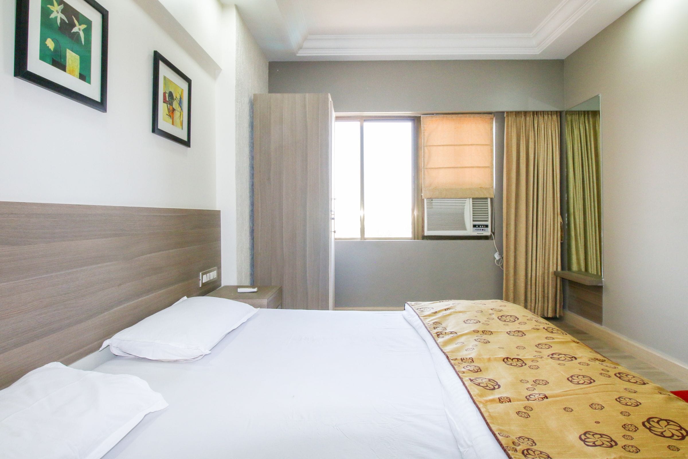 Ashok Deluxe Apartments - Tap to explore photos
