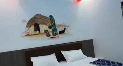 Hotel Jalsa Room Type - Bedroom 5