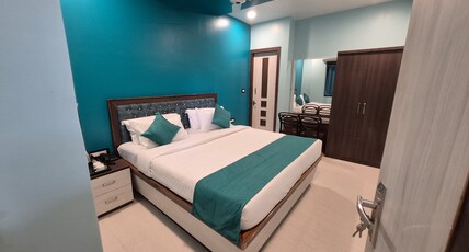 Hotel City Palace  Room Type - DELUXE ROOM