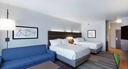 Holiday Inn Express & Suites CHANUTE Room Type - 2 Queen Suite Comm Access Sofa Bed