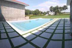 Evergreen Woods | 6 BHK Farmhouse