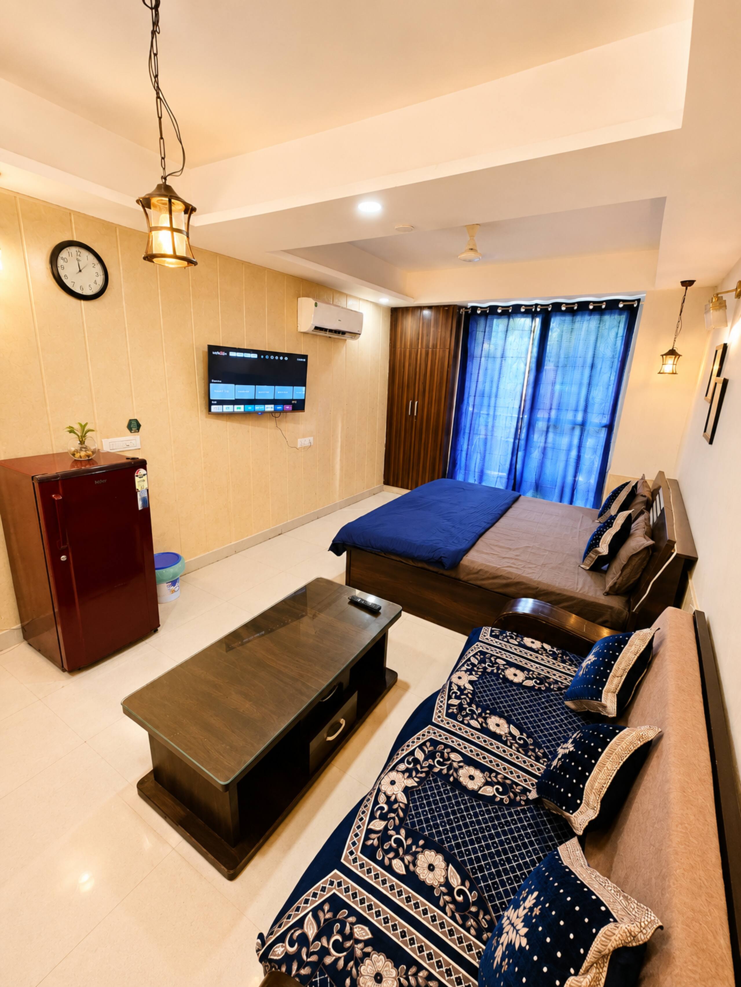 Mussoorie Hills View Apartment - Tap to explore photos