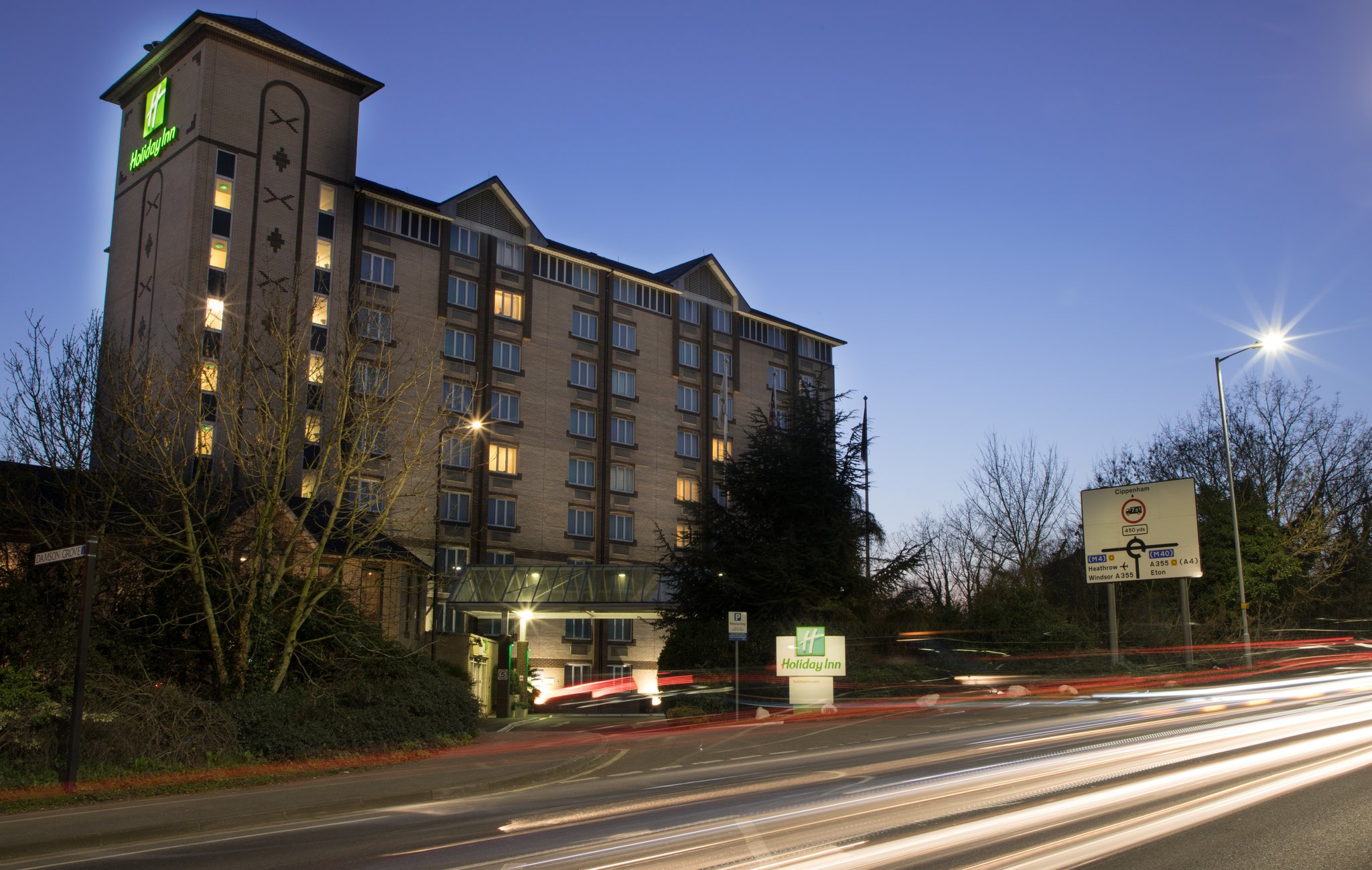 Holiday Inn SLOUGH - WINDSOR - Tap to explore photos