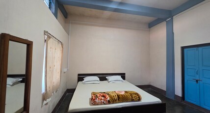 K J Homestay Room Type - Double Bed