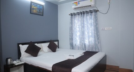 Hotel Royal Empire Room Type - Super Deluxe Room