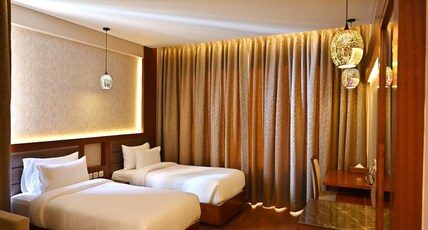 Pristine Hotel Room Type - Deluxe Room