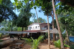 Jangala Resort