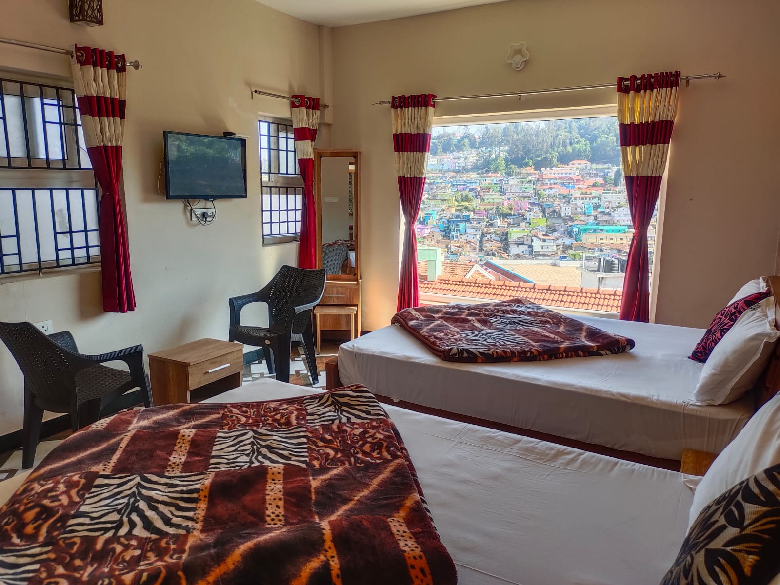 Maggi 4BHK Villa Ooty - Tap to explore photos