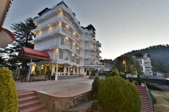 DLS Hillcrest Resort