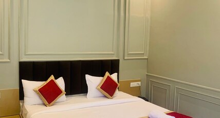 Green Park Resort Room Type - Super Deluxe Room