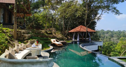 Earthitects Holiday Experiences Room Type - Estate Aana Pana 3 Bedroom with Temperature controlled pool