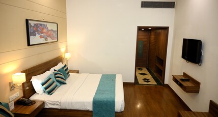 Hotel KC Cross Road Room Type - Deluxe