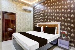 Hotel O Radha kunj By Namasya Retreat International