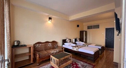 Cozy and Eco Friendly Homestay Room Type - ROOM 2