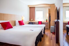 ibis Plzen