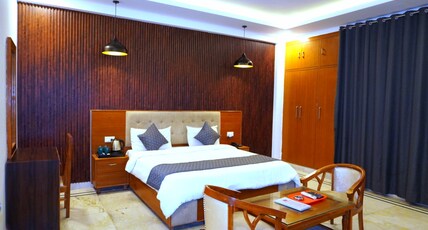 Ganeshwaram Inn Room Type - Luxury Room