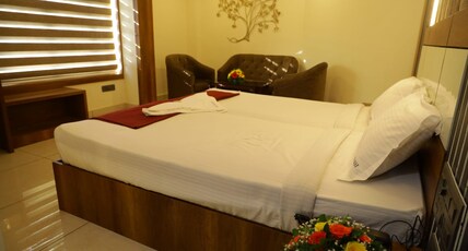 Hotel Blue Nest Room Type - Non Ac Room
