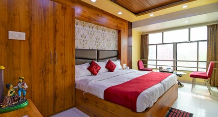 Hotel Govindam Room Type - Deluxe Triple Room