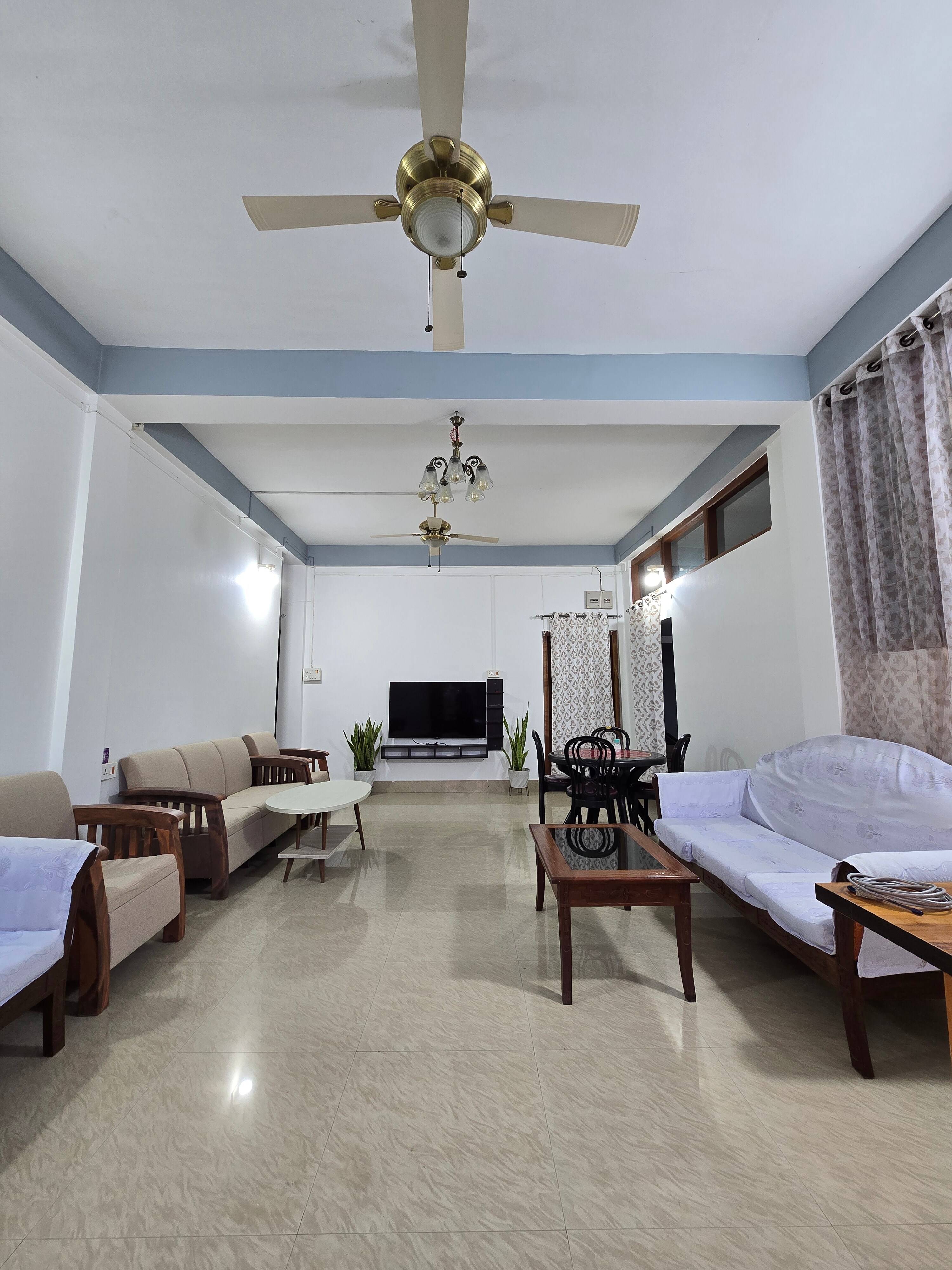 PNG HOMESTAY - Tap to explore photos