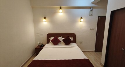 Hotel Sandesh Palace Room Type - STANDARD AC ROOM