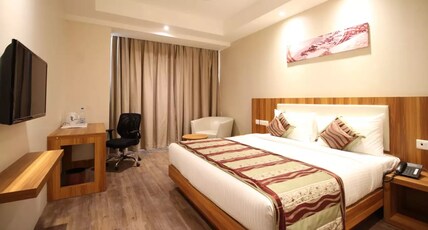 Le ROI, Raipur @Raipur Railway Station Room Type - Deluxe Room with Wi-Fi