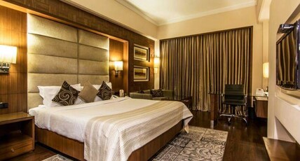 The Bristol Hotel Room Type - Club Room Free WiFi