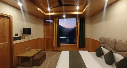 HOTEL THE BLACK MOREL Room Type - Super Deluxe Room HOTEL THE BLACK MOREL Room Type - Super Deluxe Room