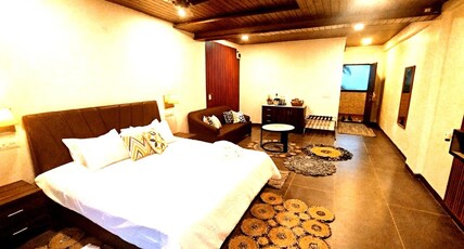 Vandhaara Luxury Suites Room Type - Bedroom 4
