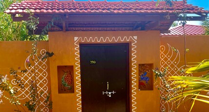 SAIPRASAD TIGER RESORT Room Type - Honeymoon Suite