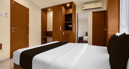 Townhouse Oak Central Bus Station Rajkot Formerly Simran Raghuveer Room Type - Classic Townhouse Oak Central Bus Station Rajkot Formerly Simran Raghuveer Room Type - Classic