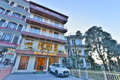 Hotel Sky Bhagsu