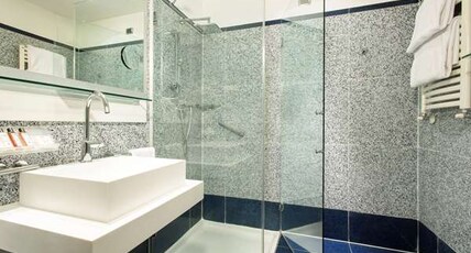 Best Western Plus Hotel Universo Room Type - 1 King Bed, Deluxe Room, Two Levels, Wi-Fi, Coffee And Tea Maker Best Western Plus Hotel Universo Room Type - 1 King Bed, Deluxe Room, Two Levels, Wi-Fi, Coffee And Tea Maker
