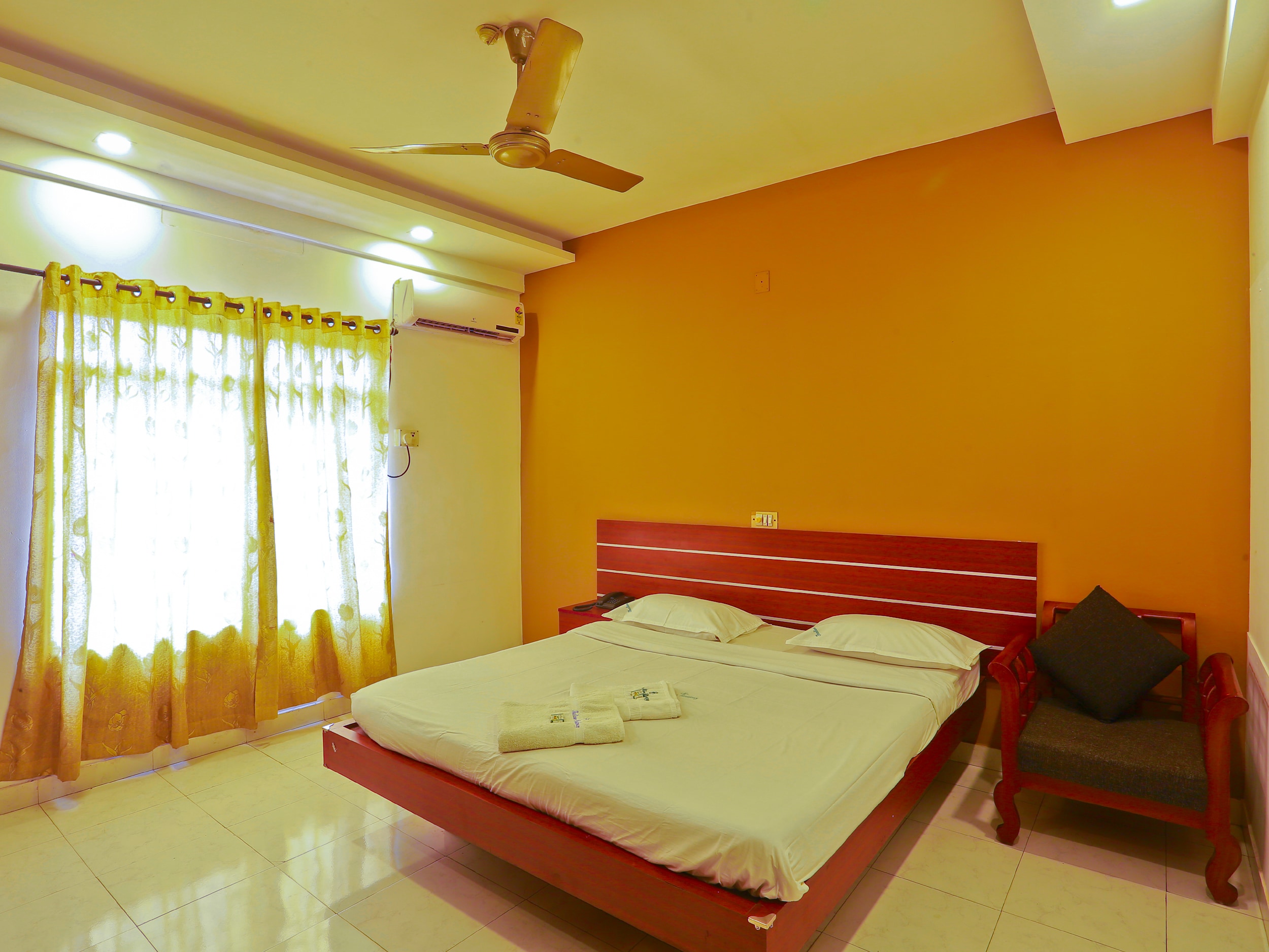 Shalimar Residency - Tap to explore photos