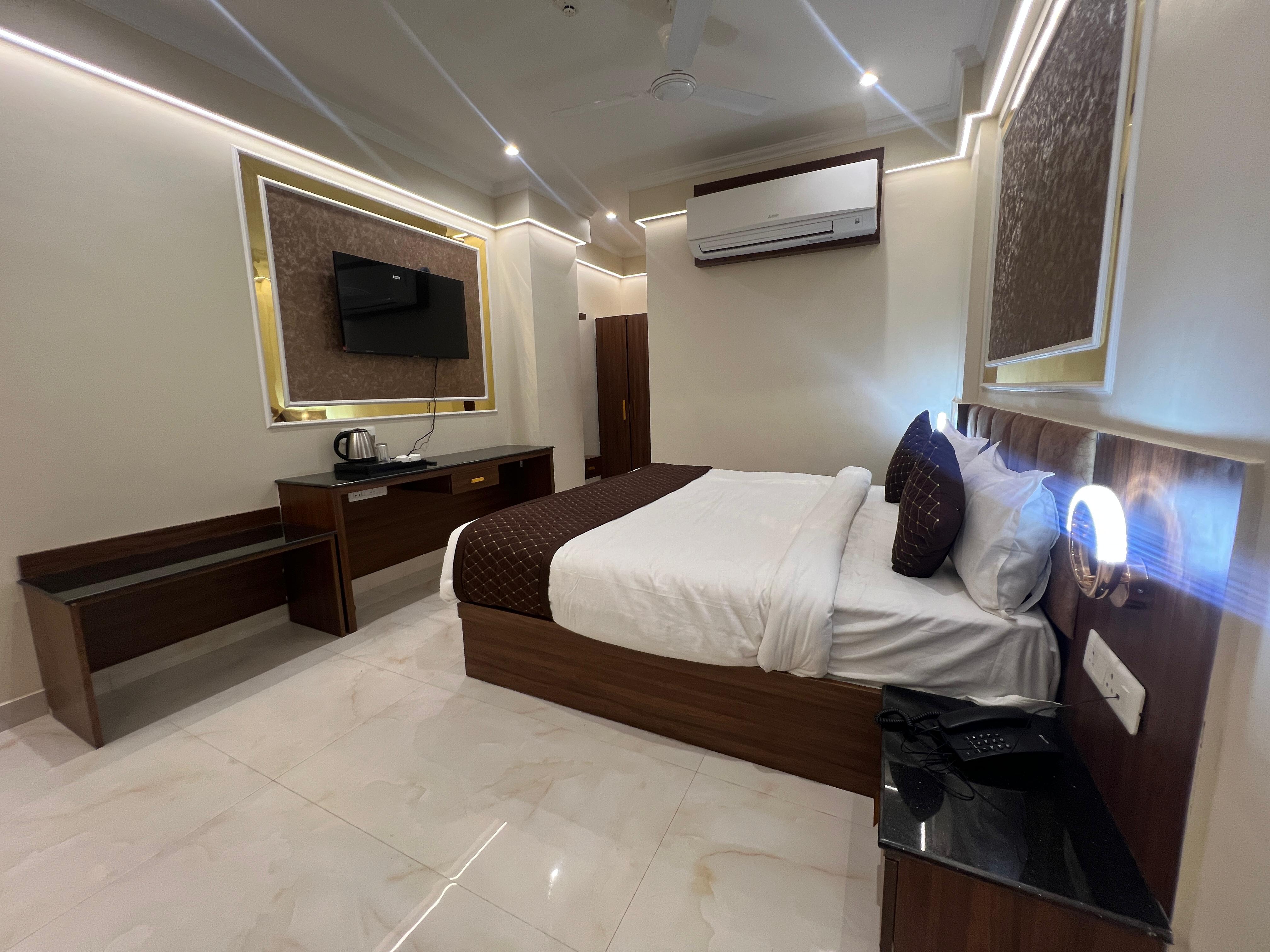 Hotel Sundaram Continental  - Tap to explore photos