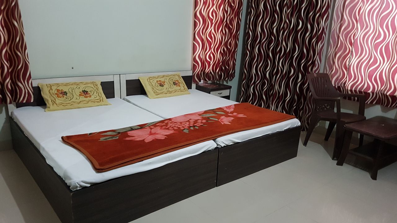 Hotel Chitrakoot - Tap to explore photos