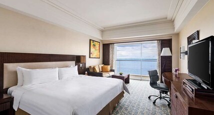 Shangri-La's Mactan Resort & Spa Room Type - Deluxe Room  King