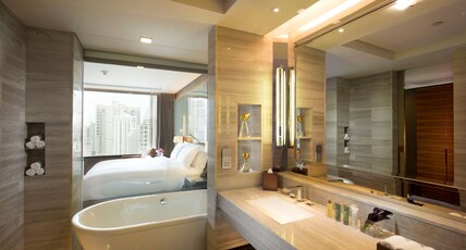Hilton Sukhumvit Bangkok Room Type - KING EXECUTIVE SUITE