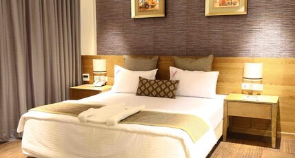 Hotel Preeti Executive Room Type - Deluxe Rooms Queen Bed