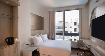 Crowne Plaza Alexandria Mirage by IHG Room Type - 1 King Standard Pool View