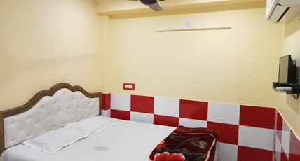 Golden Iris Inn Room Type - AC Room
