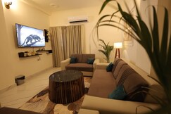 The Cozy Nest Spacious 1BHK Near Yashobhoomi