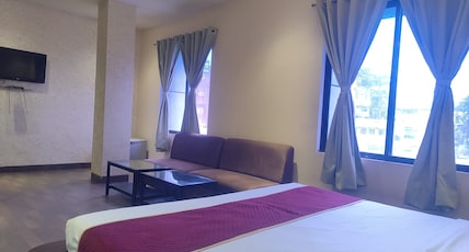 Hotel Shelter 150 M From Charbagh Railway Station Room Type - SUPERIOR ROOM Hotel Shelter 150 M From Charbagh Railway Station Room Type - SUPERIOR ROOM