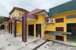 Hotel O Wisma Flamboyan NearTaman Makam Pahlawan