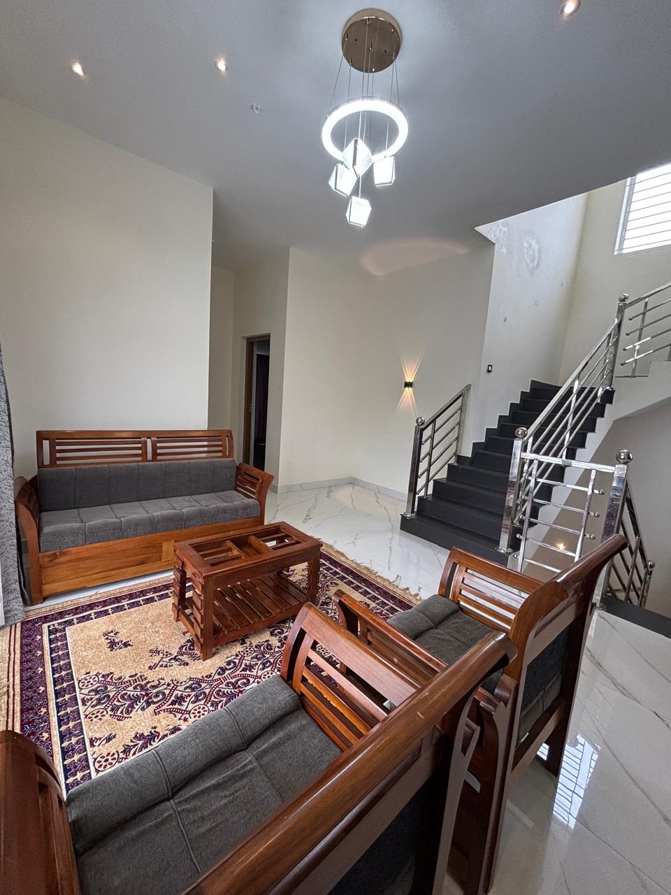 Westhill Daffodils III 4BHK - Tap to explore photos