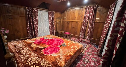 House boat Wild Rose Room Type - Standard
