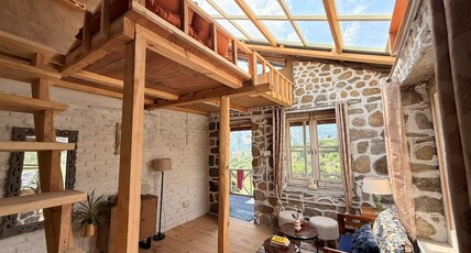 Kala studio and Stay Manali Room Type - Deluxe Studio