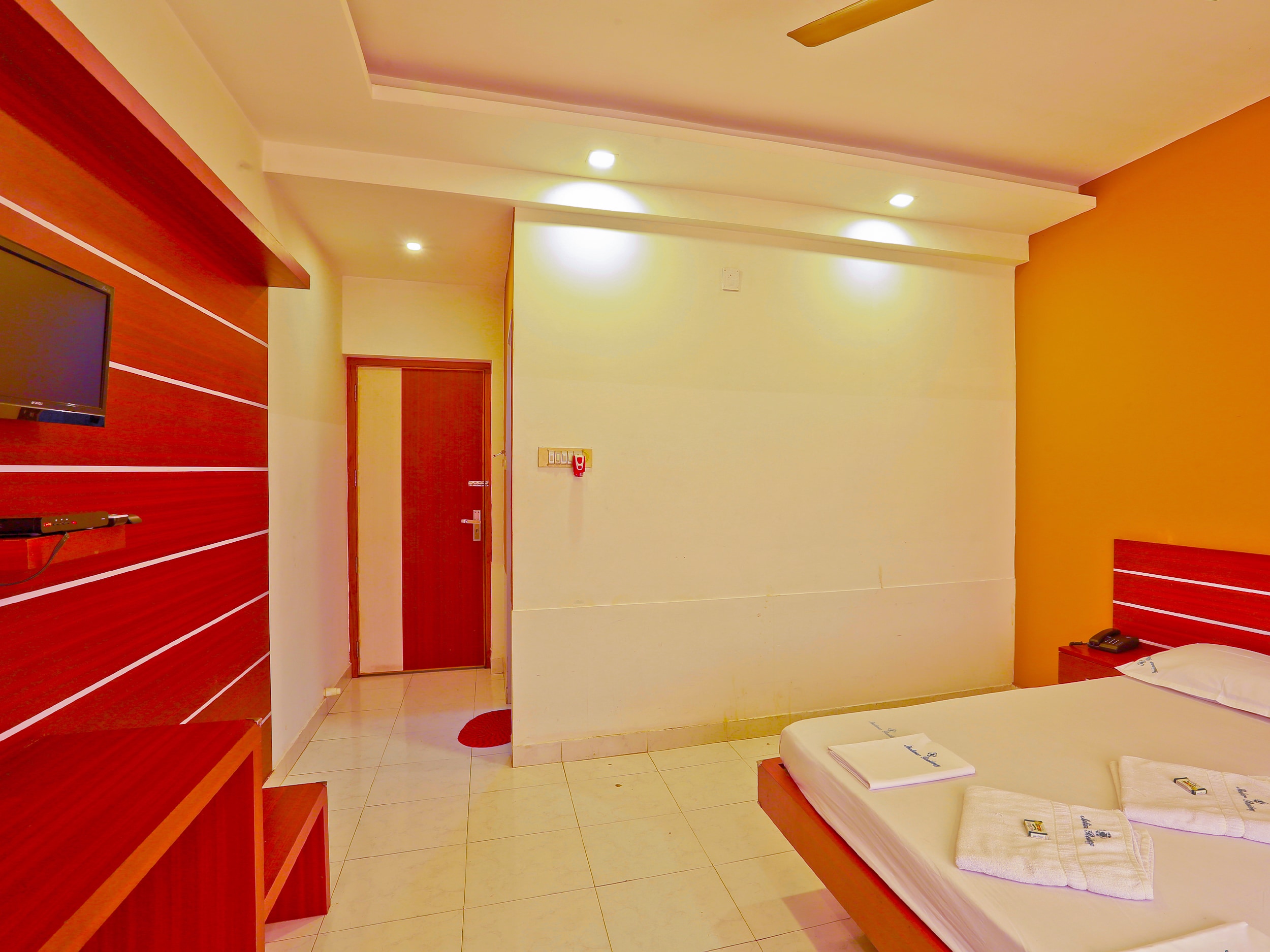 Shalimar Residency - Tap to explore photos